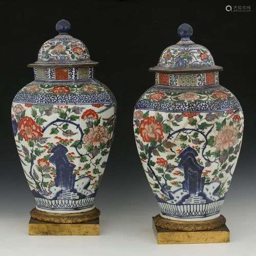 JAPON Période Meiji (1868-1912) Importante paire de vases co...