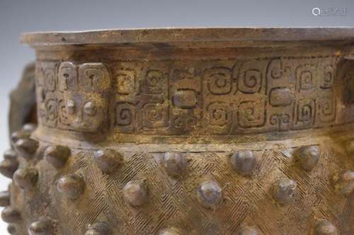 ANTIQUE CHINESE BRONZE CENSER