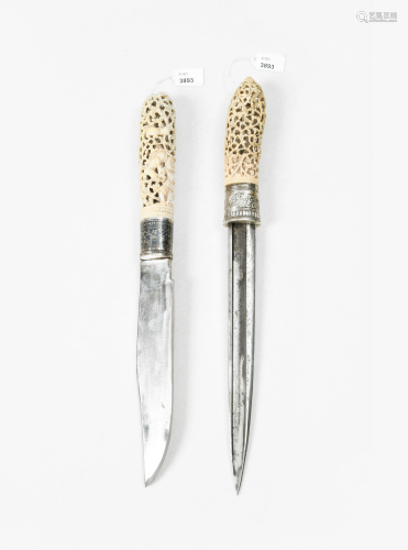 Zwei Messer