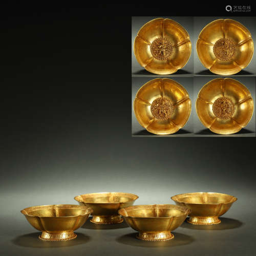 TANG DYNASTY,A SET OF RARE GOLD MALLOW-SHAPED CUPS,