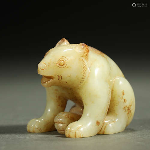 QING DYNASTY,WHITE JADE CARVED BEAR