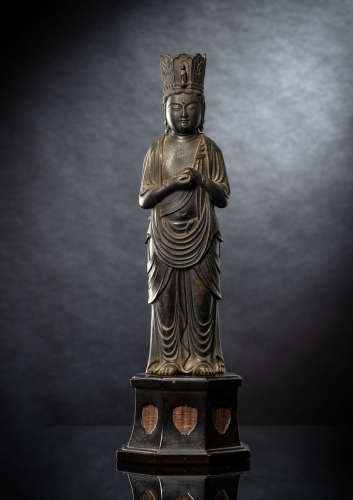 Seltene Bronzefigur des Kannon Bosatsu im Zenkôji-Stil