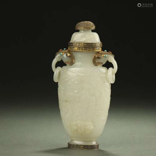 QING DYNASTY,WHITE JADE CARVED VASE AND COVER