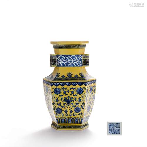 A Yellow-Ground Blue And White Hexagonal Vase