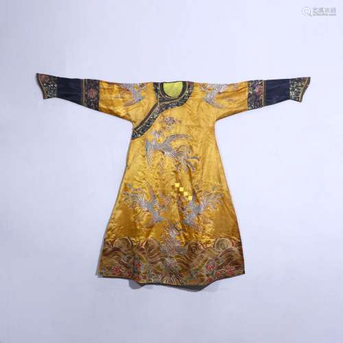 An Imperial Yellow Ground Embroidered Silk Phoenix Robe