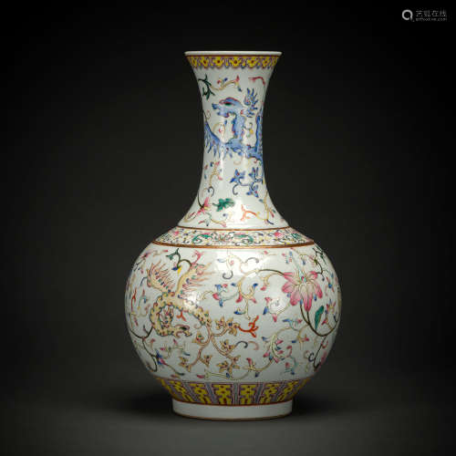 'Famille rose'-Vase mit Phönix-Dekor und Blüten