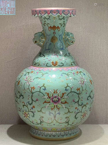 DAQINGQIANLONGNIANZHI MARK FAMILLE ROSE GLAZE VASE