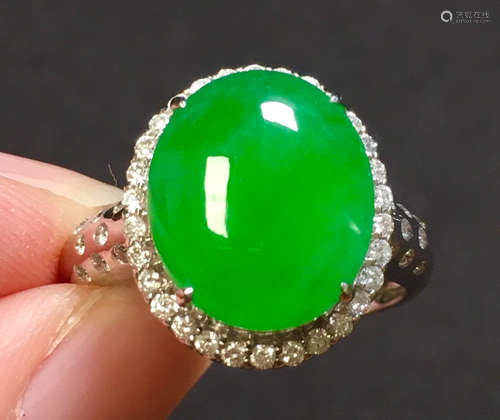 ICY JADEITE&DIAMOND RING