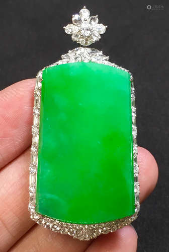 ICY JADEITE&DIAMOND PENDANT