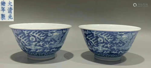 DAQINGGUANGXUNIANZHI MARK BLUE&WHITE GLAZE BOWL PAIR