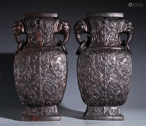 PAIR OF ZITAN WOOD VASE CARVED WITH FLOWER