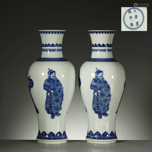 QING DYNASTY,A PAIR OF BLUE AND WHITE GLAZED VASES