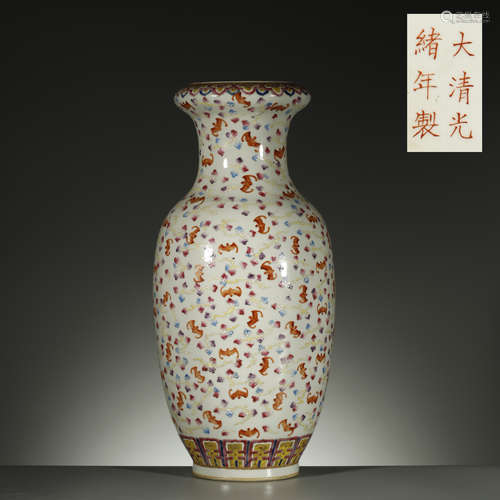 QING DYNASTY,A RARE LARGE FAMILLE-ROSE 