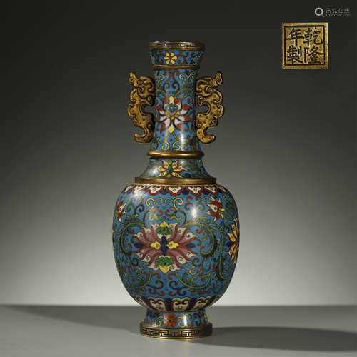 QING DYNASTY,A FINE GILT-BRONZE CLOISONNE ENAMEL VASE