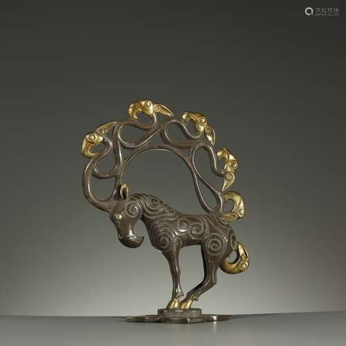 TANG DYNASTY,A FINE PARCEL-GILT SILVER 