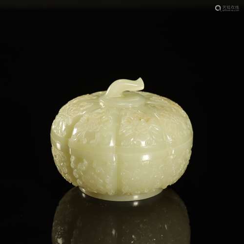 QING DYNASTY,HETIAN JADE CARVED BOX