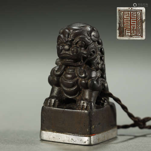 OLD TIBETAN WOOD CARVED LION SEAL,QING DYNASTY