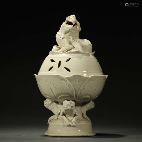 SONG DYNASTY,A FINE DING-TYPE CARVED CENSER