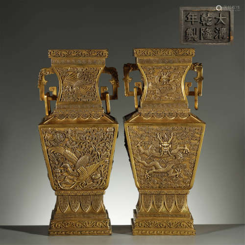 QING DYNASTY,A PAIR OF GILT-BRONZE 
