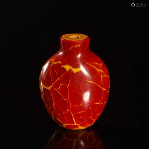 QING DYNASTY,RED AND YELLOW GLASS SNUFF BOTTLE