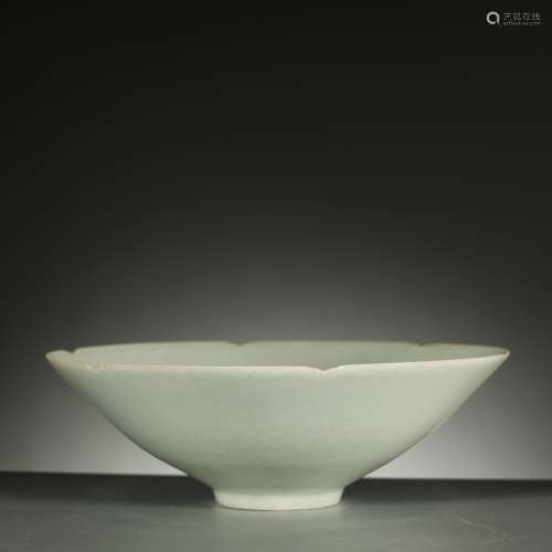 SONG DYNASTY,A FINE YINGQING GLAZED BOWL
