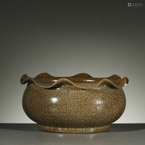 SONG DYNASTY,A FINE GE-KILN BRUSH WASHER