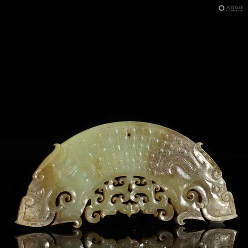 WARRING STATES PERIOD,A RARE GREENISH-YELLOW JADE PENDANT