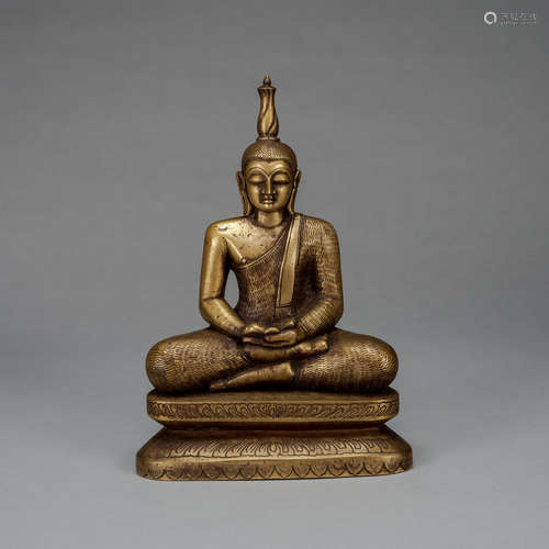 Bronze des Buddha Shakyamuni auf einem Podest