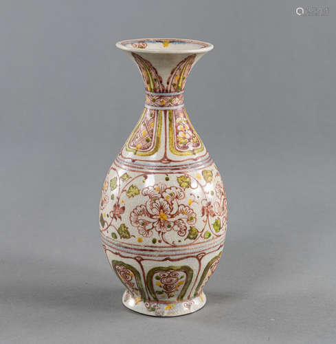 Kleine polychrom bemalte Flaschenvase