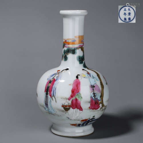 A famille rose figure porcelain vase