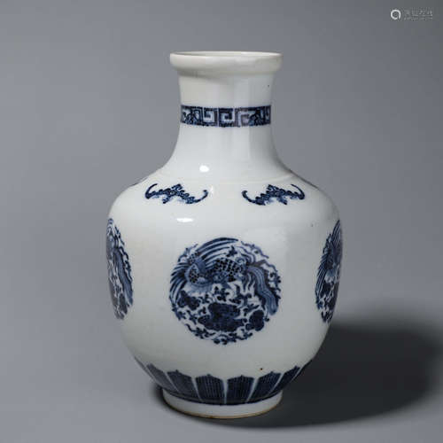 A blue and white phoenix porcelain vase