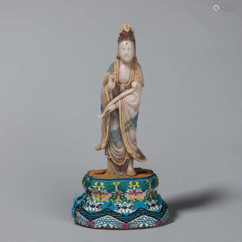 A Shoushan stone Guanyin statue