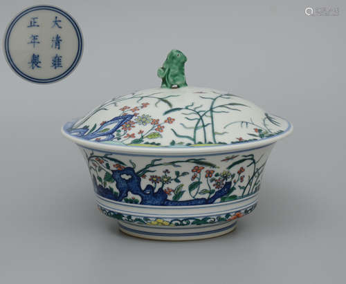 Yongzheng Doucai Flowers Covered Cup