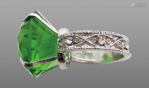 綠水晶 戒指