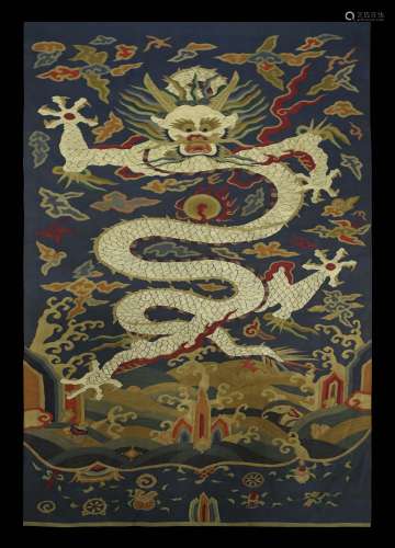 Tapestry Silk in Dragon Grain from Qing