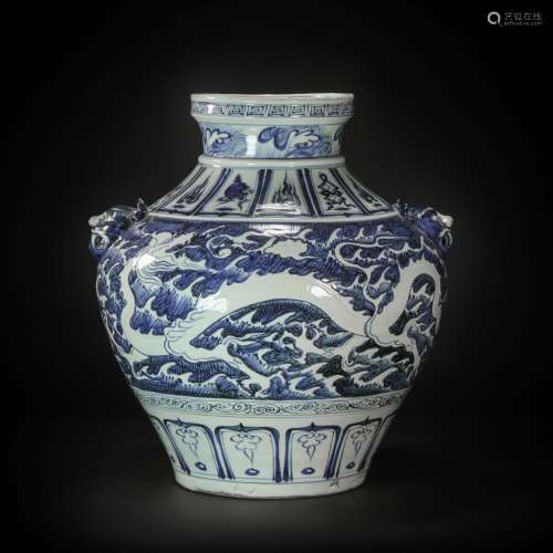 Blue and White Kiln Vase in Dragon Grain from Yuan