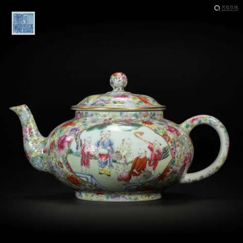 Rose Famille Teapot from Qing