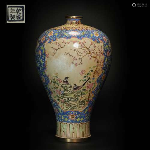 Colour Enamels General Vase from Qing