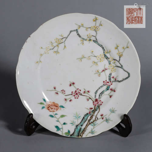 A famille rose plum blossom porcelain plate