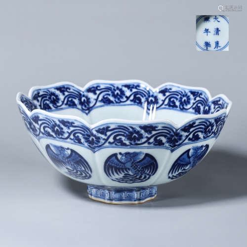 A blue and white phoenix porcelain bowl