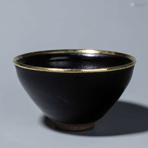A Jian kiln glazed porcelain cup