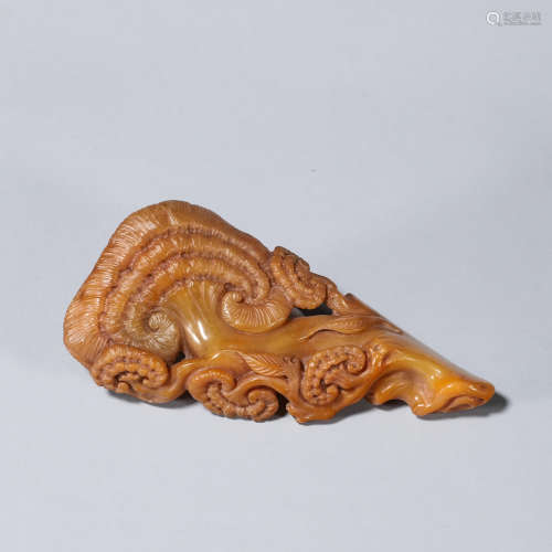 A Tianhuang stone carved lucid ganoderma ruyi ornament