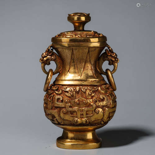 A dragon patterned gilding copper pot