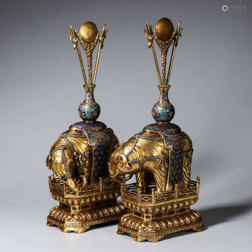 A pair of gilding cloisonne elephant ornaments