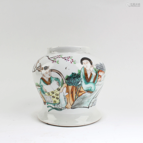 Chinese Famliie Verte Porcelain Jar