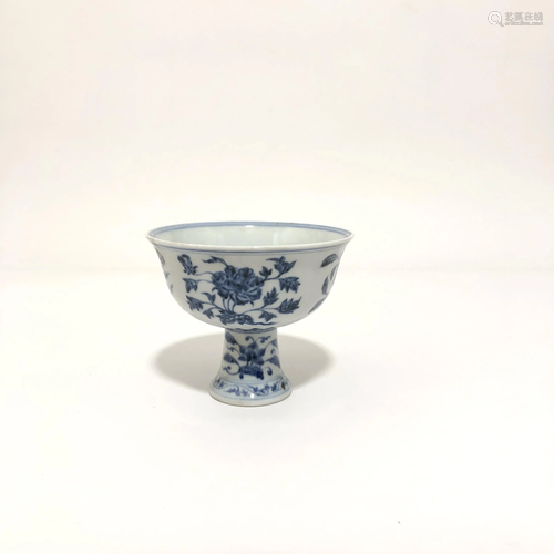 Chinese Blue and white Stem Cup