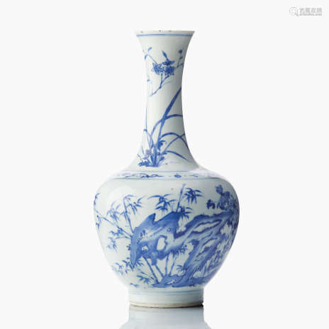 A Chinese Blue and White Bottle Vase