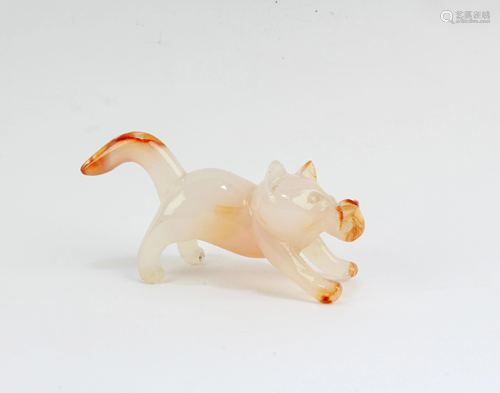 A Carved Agate Cat Figurine