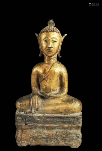 Antique Gilt Bronze Buddha Statue