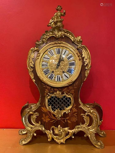 A Gilt Bronze Western Styled Table Clock, 18/19th C